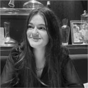 Je suis une personne à l’écoute, très patiente et je me sers de mon temps libre pour aider toutes les personnes qui le souhaitent